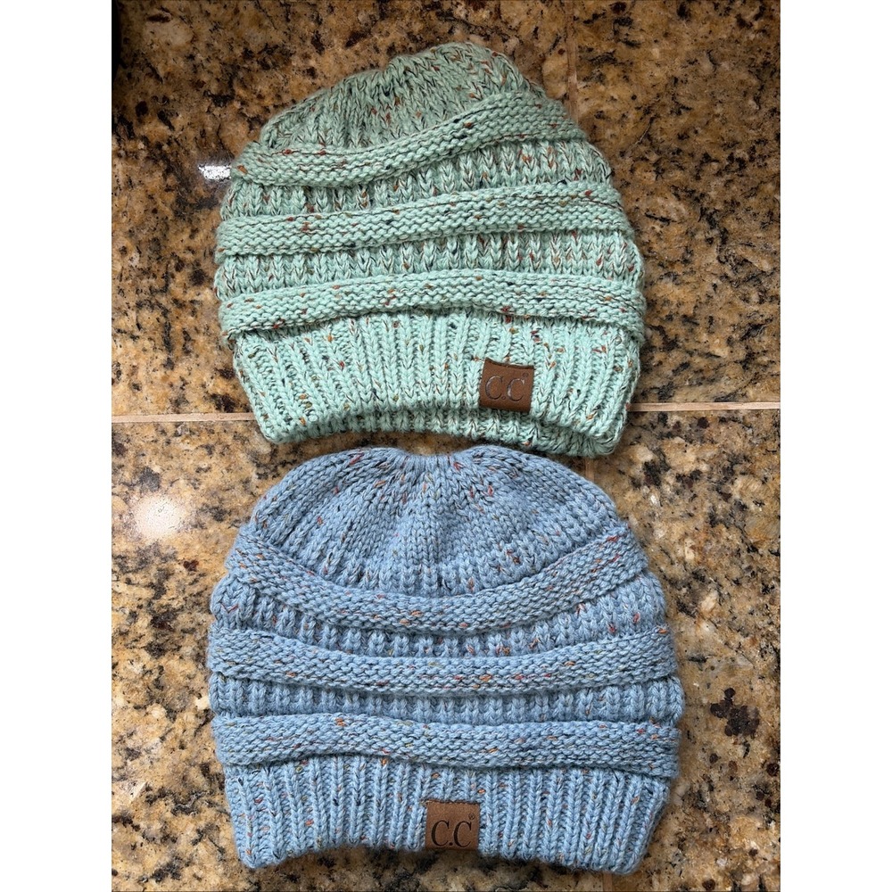 CC Beanie Chunky Knit Beanie Hat Cap Adult Womens Outerwear Bundle Lot of 2